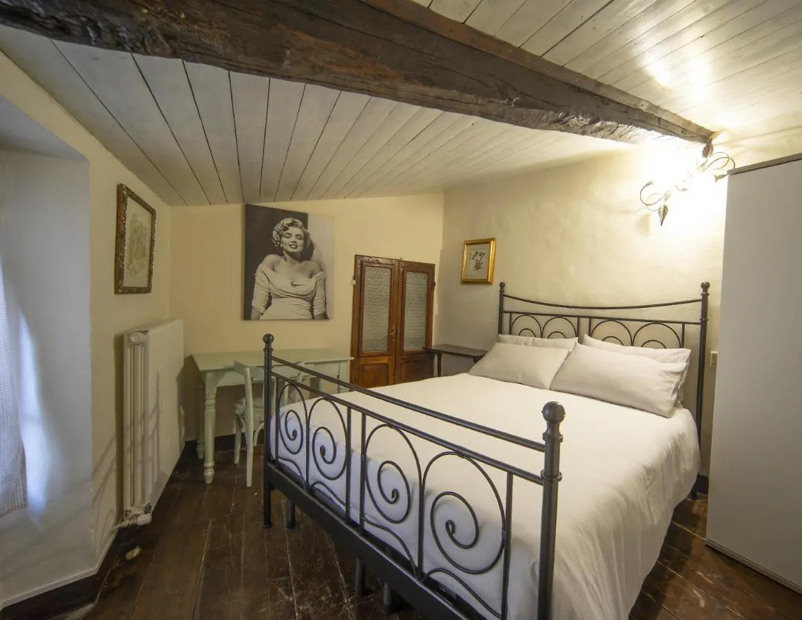 La Chicca Piccola Casina In Affitto Nel Borgo Antico Di Gaggio Montano Bo Apartment