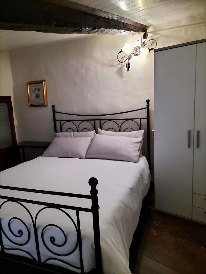La Chicca Piccola Casina In Affitto Nel Borgo Antico Di Gaggio Montano Bo Apartment